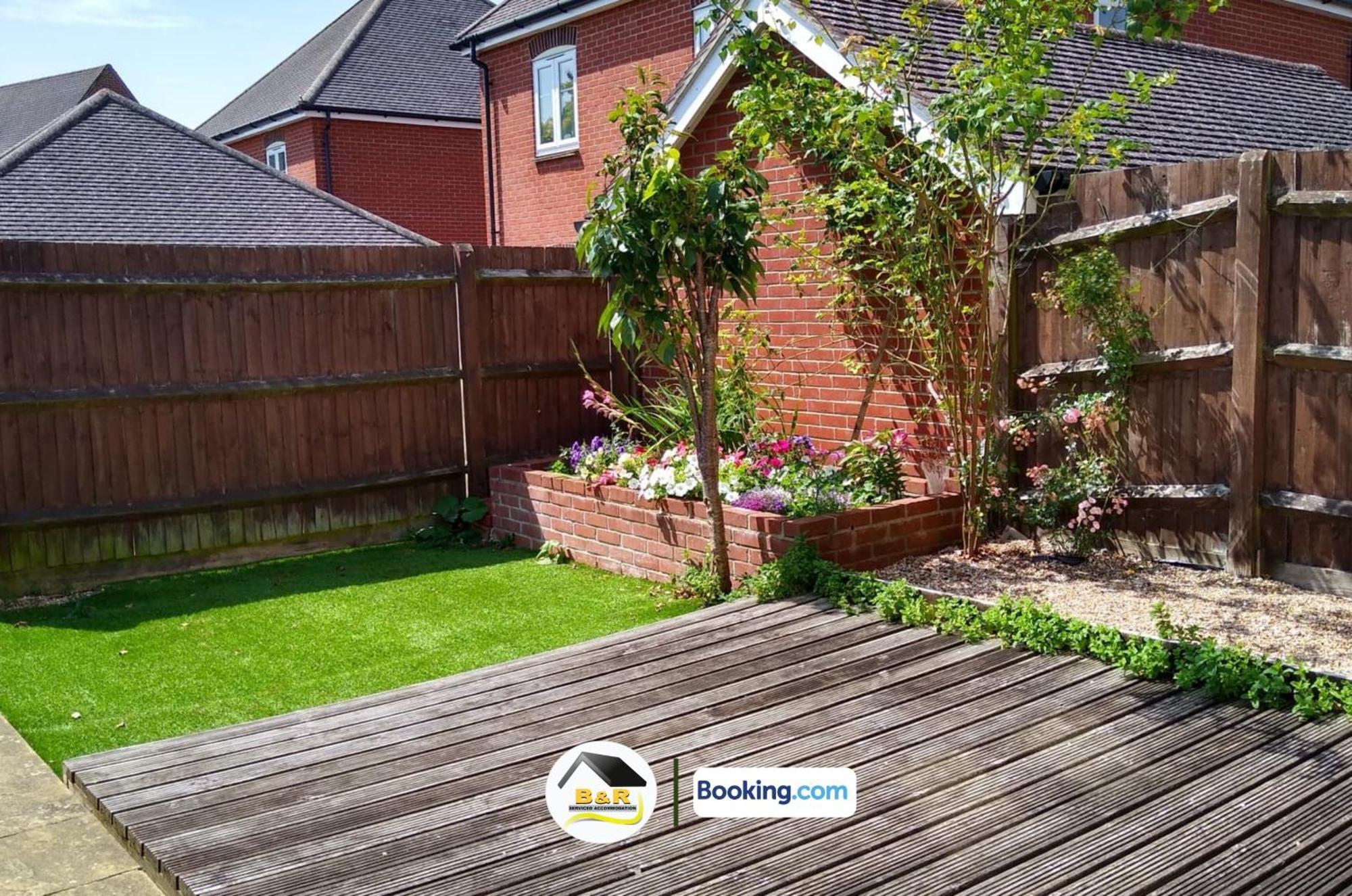 3 Bedroom House By B And R Serviced Accommodation Amesbury With Super Fast Wi-Fi 145Mbps Eksteriør bilde